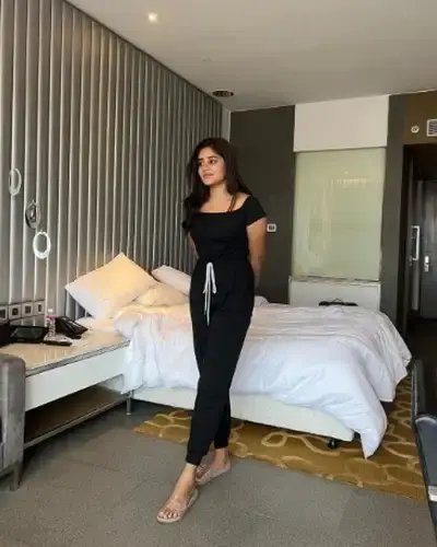 Call Girls Gomti Nagar Cash On Delivery