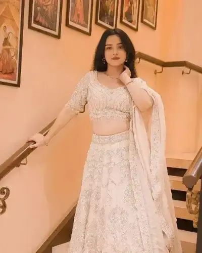 Escort Gomti Nagar