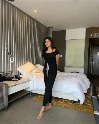 Call Girls Service in Gomti Nagar